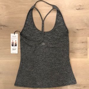 alo yoga true tank - grey